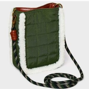 Quilted Phone Crossbody Bag Green With White Sherpa Accents NWOT